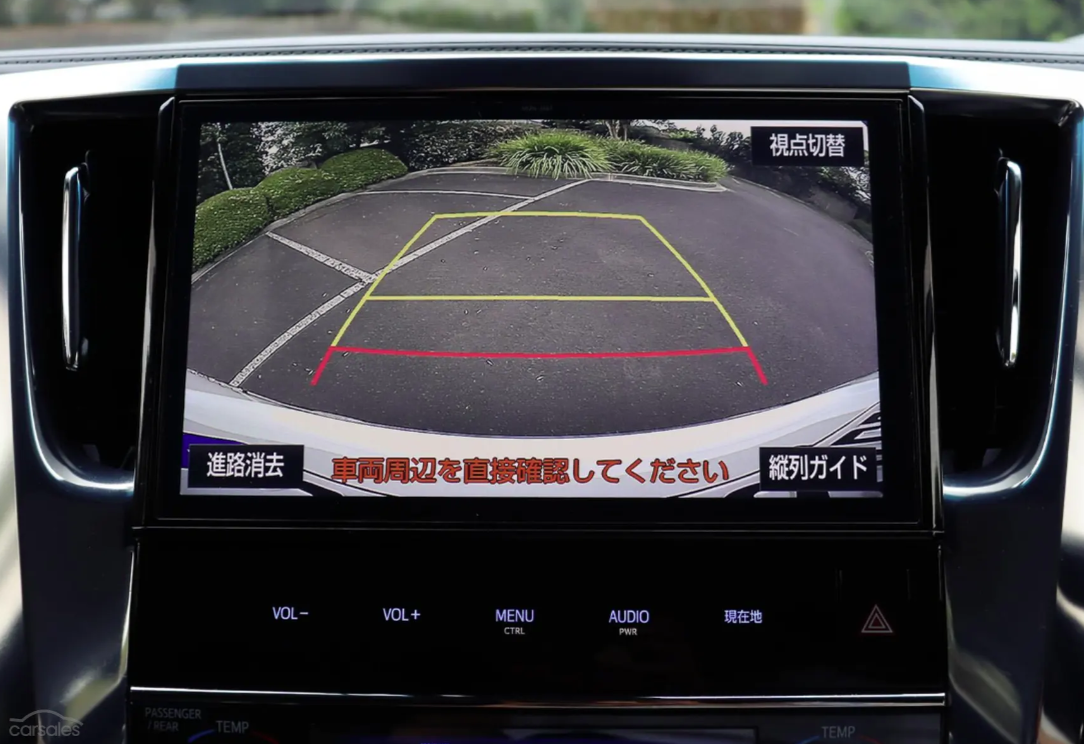 Toyota Alphard & Vellfire non JBL - Reverse camera