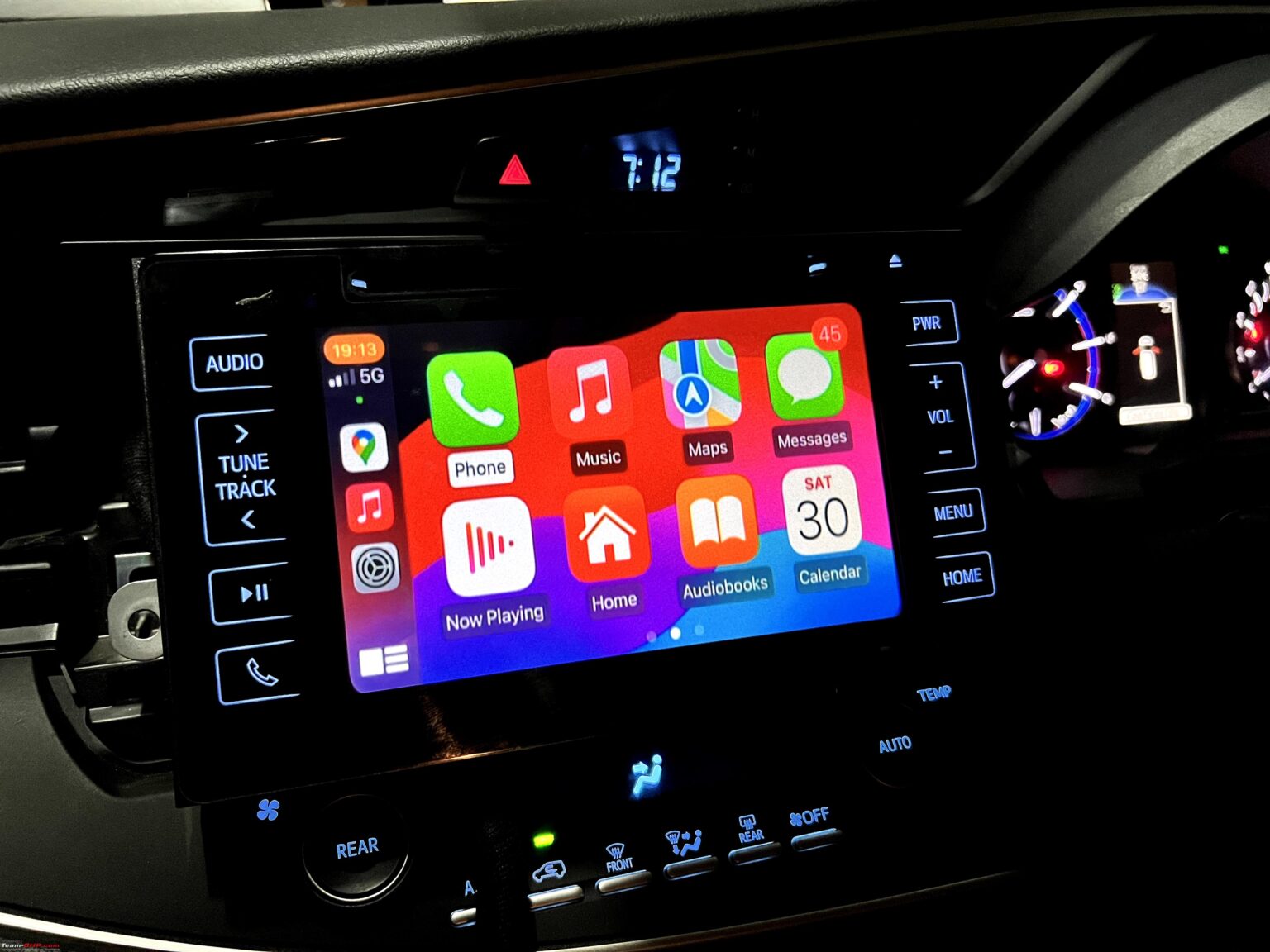 Toyota models - Apple CarPlay and Android Auto