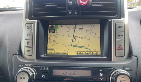 2009 Toyota Prado Kakadu Head unit